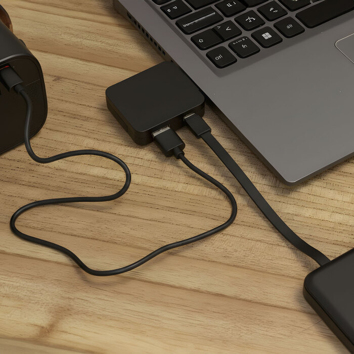 Adaptador HUB multipuerto "HUBERT"