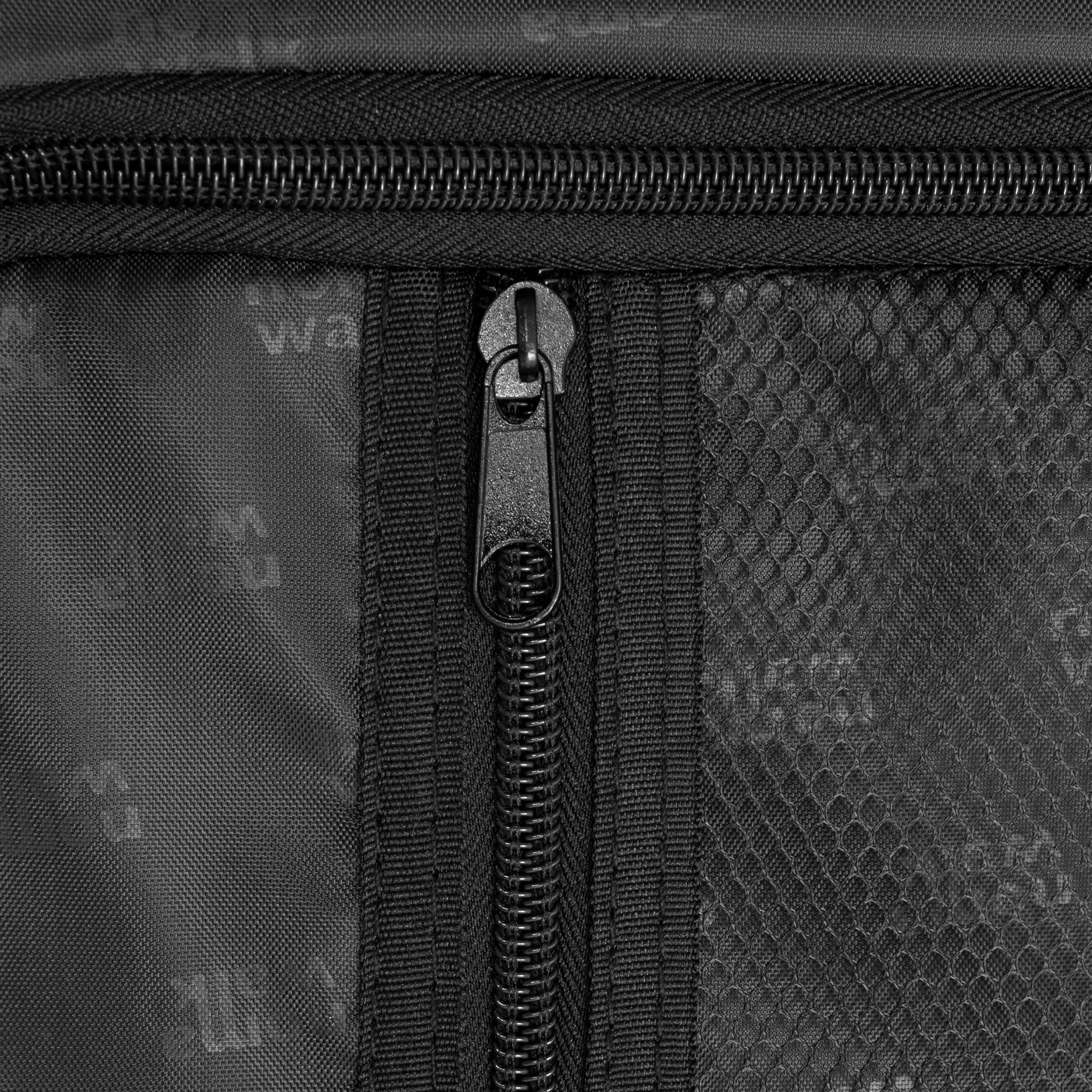 Carry On "Mou" 11